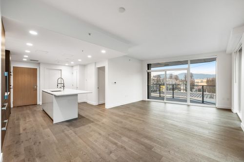 302-2888 Arbutus St, Vancouver, BC, V6J0J1 | Card Image