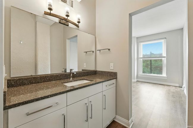 APT-329 - 112 W Washington Blvd, Condo with 2 bedrooms, 2 bathrooms and null parking in Fort Wayne IN | Image 26
