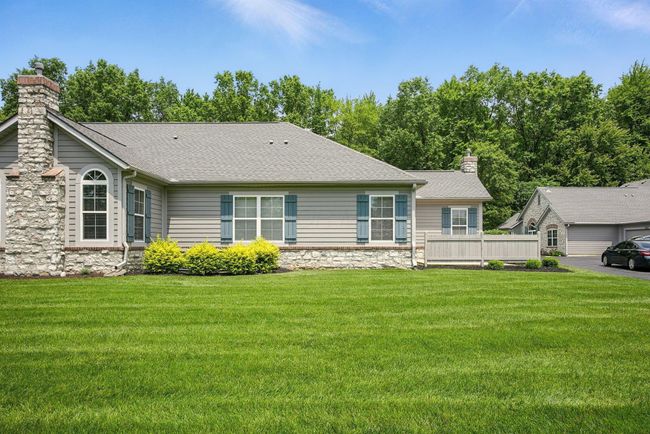 6214 Brickside Dr, Condo with 2 bedrooms, 2 bathrooms and null parking in New Albany OH | Image 27