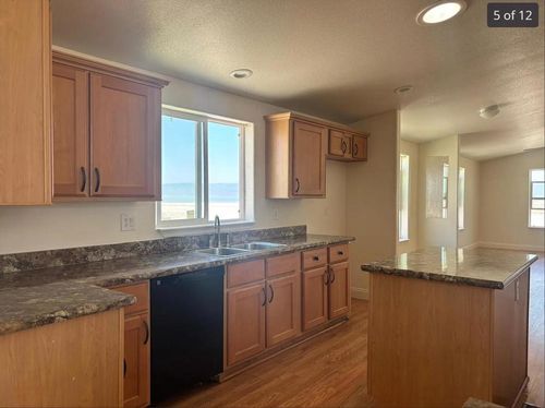 2372 Oahu Ln, Thermal, CA, 92274-8226 | Card Image