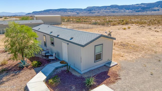 10747 Paradise Trails Rd, House other with 2 bedrooms, 1 bathrooms and null parking in Yucca AZ | Image 33