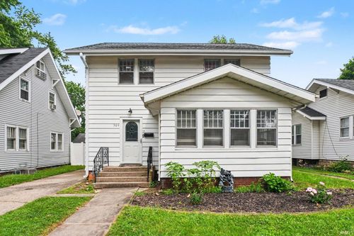 304 Arcade Ave, Elkhart, IN, 46514-2463 | Card Image