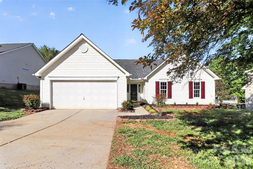 5774 Dove Point Dr Sw, Concord, NC, 28025-6781 | Card Image