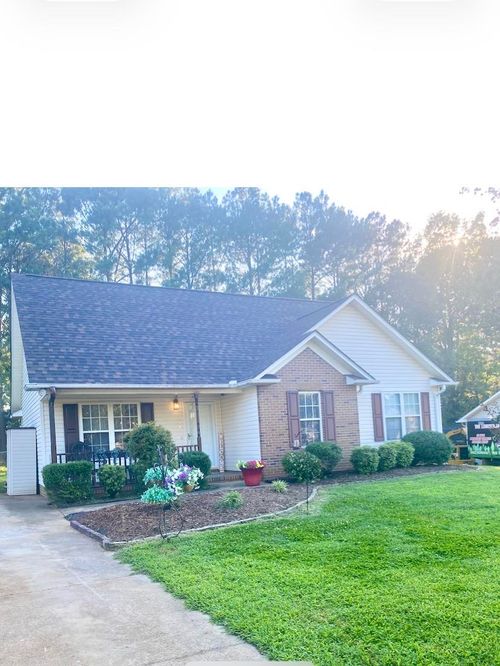 318 E Myles Lane, Spartanburg, SC, 29303 | Card Image