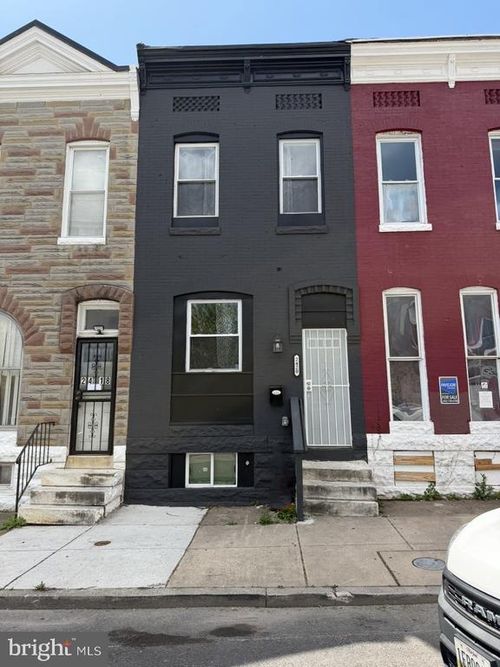2420 Brentwood Ave, BALTIMORE, MD, 21218-5328 | Card Image
