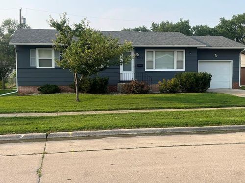 2632 20th Ave N, Fort Dodge, IA, 50501-7825 | Card Image
