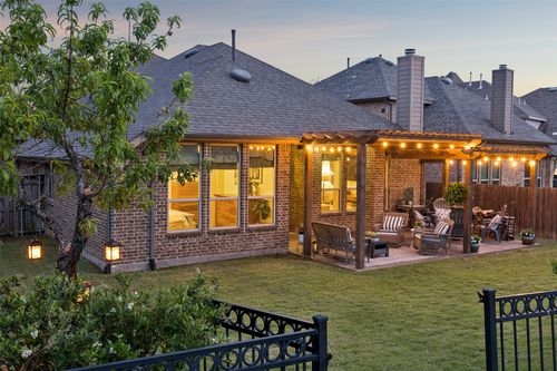 1046 Finsbury Ln, Forney, TX, 75126-3821 | Card Image