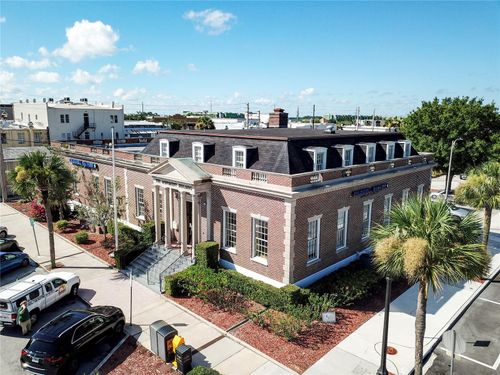 22 W Monument Avenue, Kissimmee, FL, 34741 | Card Image