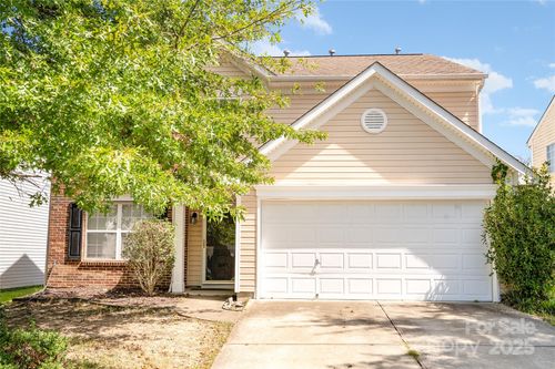 11412 Leigh Glen Cir, Charlotte, NC, 28269-3171 | Card Image