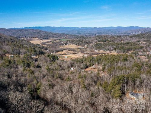 250 Paradise Cove Rd, Penrose, NC, 28766 | Card Image