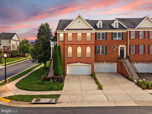 42919 Overly Sq, CHANTILLY, VA, 20152-2094 | Card Image