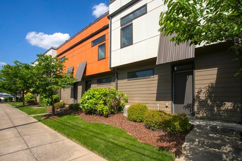 1025 Dickerson Pike, Nashville, TN, 37207-5404 | Card Image