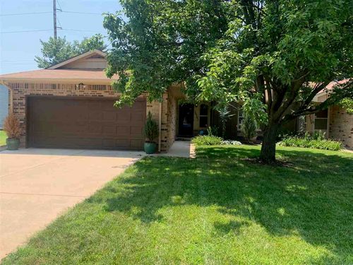 10701 W Nantucket, Wichita, KS, 67212 | Card Image