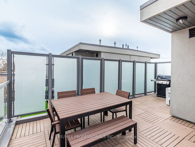 4 - 713 Lawrence Ave W, Condo with 2 bedrooms, 2 bathrooms and null parking in North York ON | Image 17