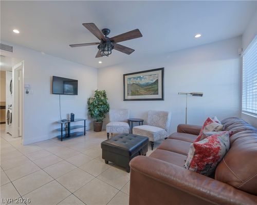 15-4770 Topaz St, Las Vegas, NV, 89121-5514 | Card Image
