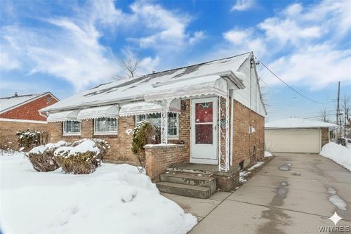 130 Seminole Pkwy, Cheektowaga, NY, 14225-4235 | Card Image