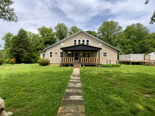 402 Wilson Rd, Liberty, KY, 42539-5386 | Card Image