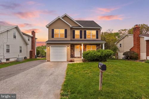 821 Broadview Blvd N, GLEN BURNIE, MD, 21061-1905 | Card Image