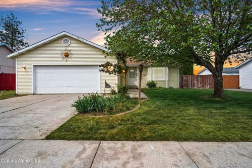 1053 W Heron Ave, Hayden, ID, 83835-8873 | Card Image