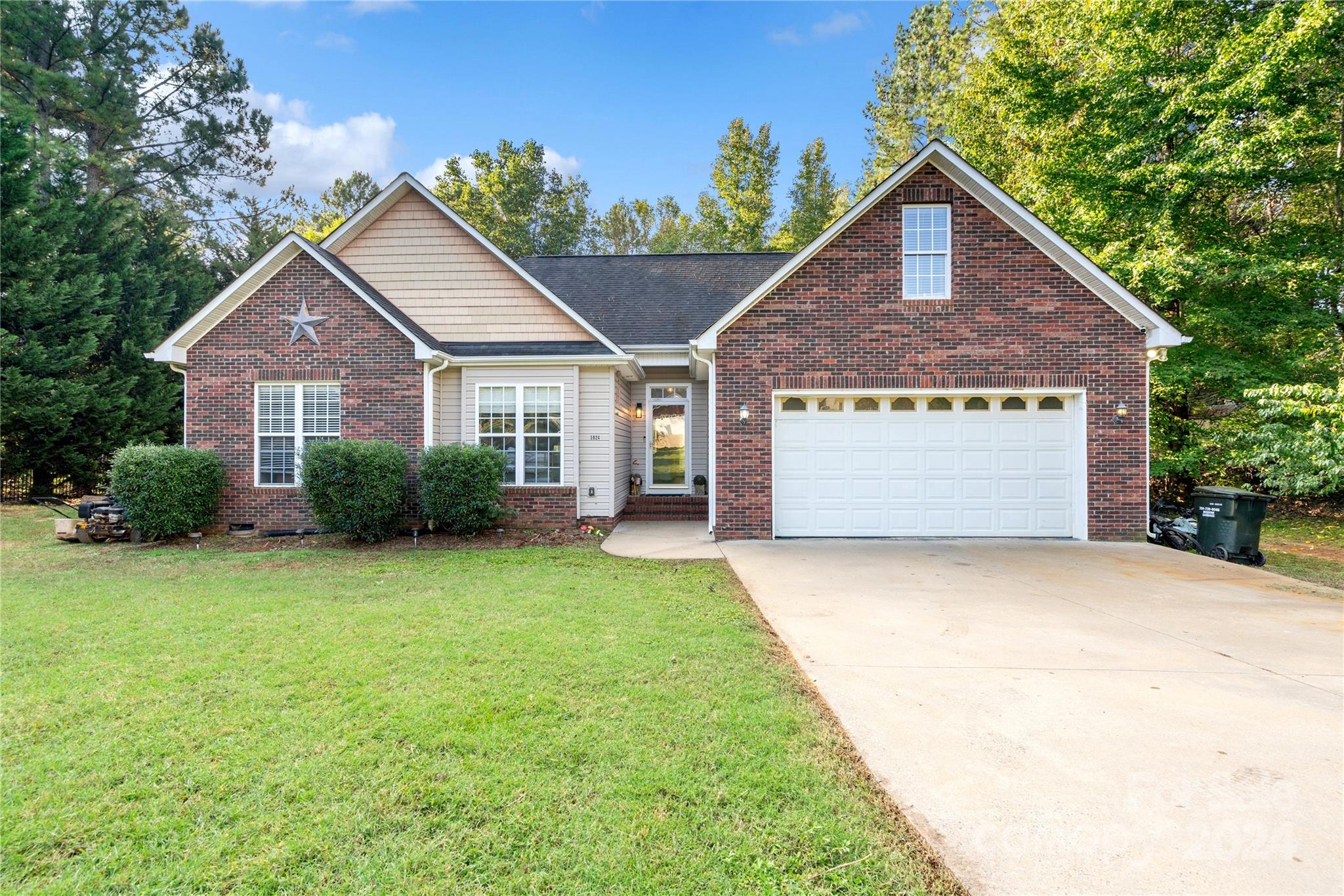Dove Meadows Dr, Gastonia, NC 28052
