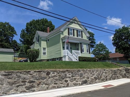 53 Weare St, Lawrence, MA, 01843-3621 | Card Image
