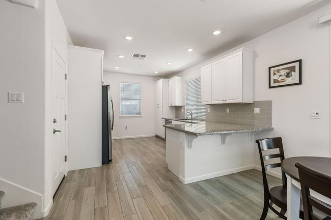 1570 Parkside Way, House other with 3 bedrooms, 3 bathrooms and null parking in Roseville CA | Image 5