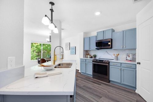 2203 Lexfield Ln, Cedar Park, TX, 78613-6033 | Card Image
