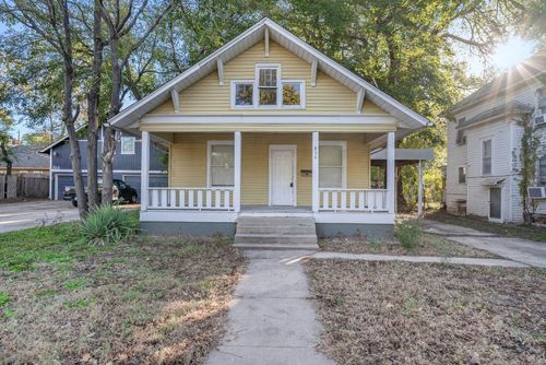 834 N Nims St, Wichita, KS, 67203-3332 | Card Image