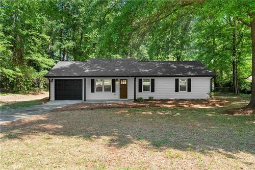 850 King Dr Se, Conyers, GA, 30094-2816 | Card Image