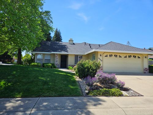 2420 Oakbrook Drive, Yuba City, CA, 95993 | Card Image