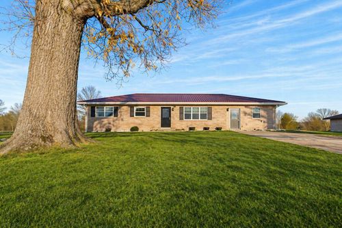 109 Pin Oak Dr, Berea, KY, 40403-9736 | Card Image