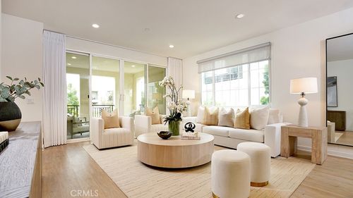 743 Beacon, Irvine, CA, 92618-0857 | Card Image