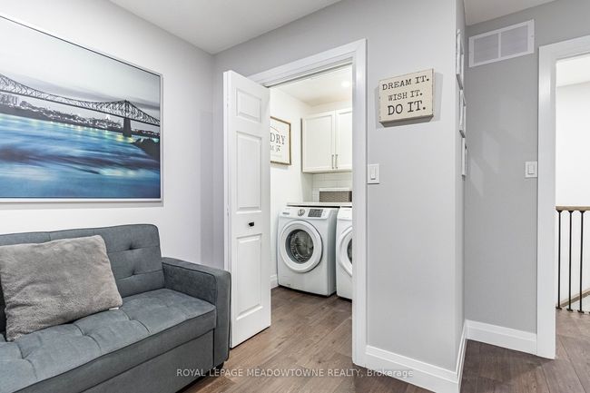 20 Sloan Dr, House other with 4 bedrooms, 4 bathrooms and 2 parking in Milton ON | Image 10