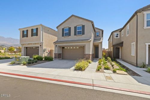 409 Snowdrop Ln, Santa Paula, CA, 93060-8059 | Card Image