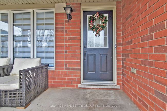 1506 Harwood Dr, House attached with 4 bedrooms, 3 bathrooms and 1 parking in Milton ON | Image 5