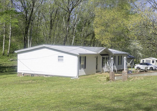 1657 Terrapin Branch Rd, House other with 3 bedrooms, 2 bathrooms and null parking in Mount Pleasant TN | Image 4