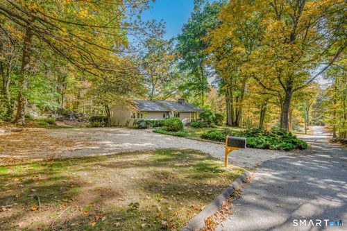 84 Turtleback Rd, Wilton, CT, 06897-1223 | Card Image