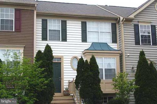 10220 Chervil Ct, MANASSAS, VA, 20110-5960 | Card Image