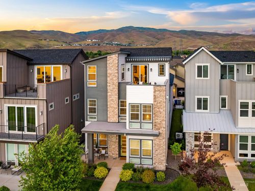 3730 S Millbrook Way, Boise, ID, 83716-7207 | Card Image