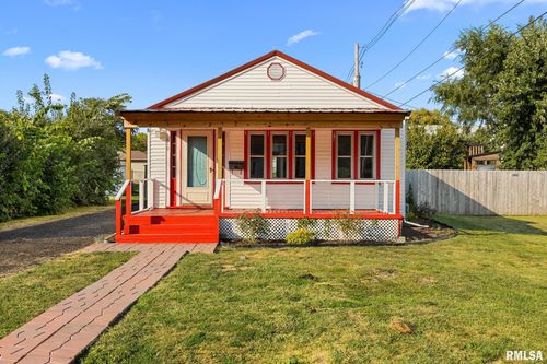 619 W Pine St, Chillicothe, IL, 61523-1542 | Card Image