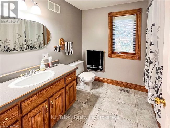 81276 Westmount Line, House other with 3 bedrooms, 4 bathrooms and 10 parking in Goderich ON | Image 22
