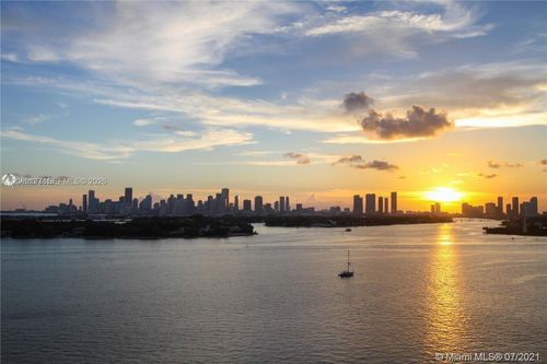 1522-1200 West Ave, Miami Beach, FL, 33139-4377 | Card Image