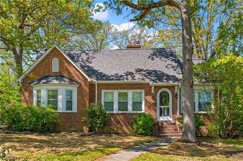 316 Spring St, Thomasville, NC, 27360-4626 | Card Image