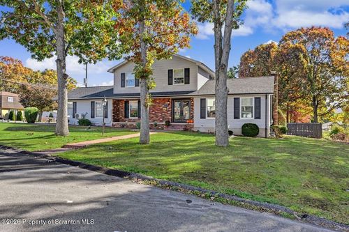 515 Woodhaven Road, BLAKELY, PA, 18452 | Card Image