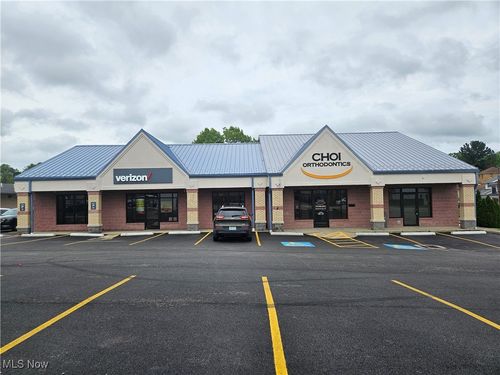 2203 Sunset Blvd, Steubenville, OH, 43952-3703 | Card Image