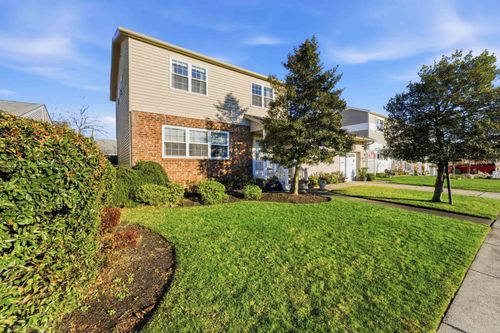 807 N Derby Ave, Ventnor City, NJ, 08406-1121 | Card Image