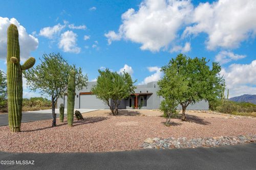 3050 W Camino Christy, Tucson, AZ, 85742-9642 | Card Image