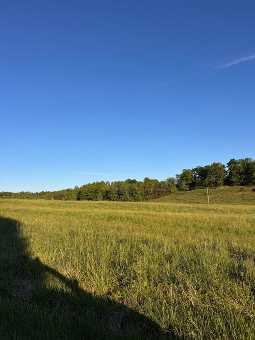 0909090 Slate Lick Rd, London, KY, 40741 | Card Image