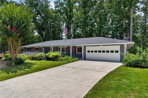 2500 Caladium Dr Ne, Atlanta, GA, 30345-2010 | Card Image