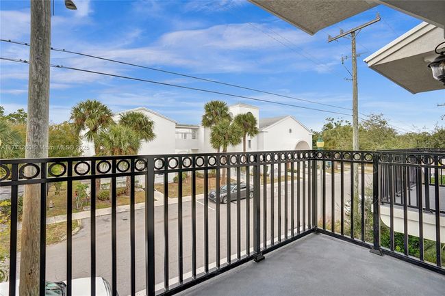 63 Nw 4 Th Ave, Townhouse with 3 bedrooms, 4 bathrooms and null parking in Delray Beach FL | Image 35